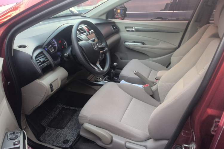 Used Honda City Classic 2012 1.5L manual Elite Edition Left Front Seat