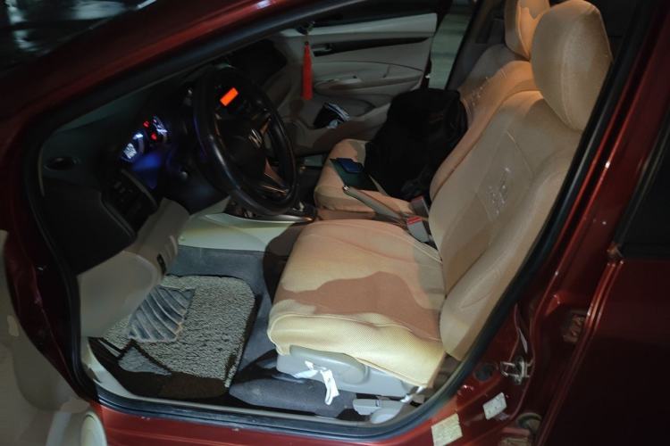Used Honda City Classic 2012 1.5L manual Comfort version Left Front Seat