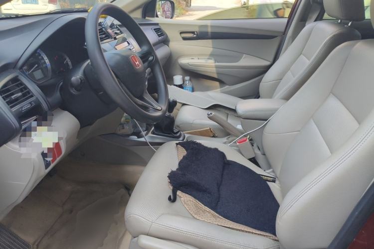 Used Honda City Classic 2012 1.5L manual Comfort version Left Front Seat