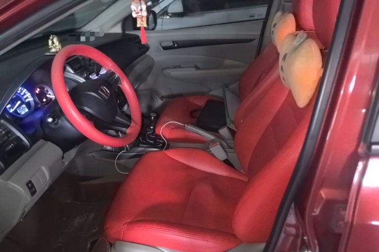 Used Honda City Classic 2012 1.5L manual Comfort version Left Front Seat