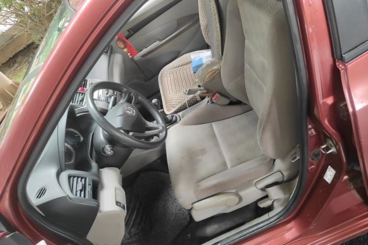 Used Honda City Classic 2012 1.5L manual Comfort version Left Front Seat