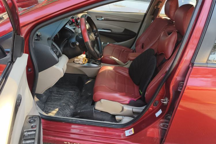 Used Honda City Classic 2012 1.5L Automatic Elite Edition Left Front Seat