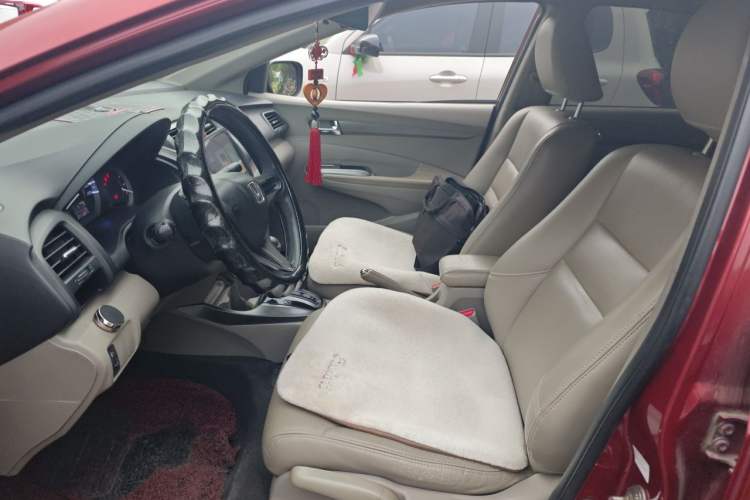 Used Honda City Classic 2012 1.5L Automatic Elite Edition Left Front Seat