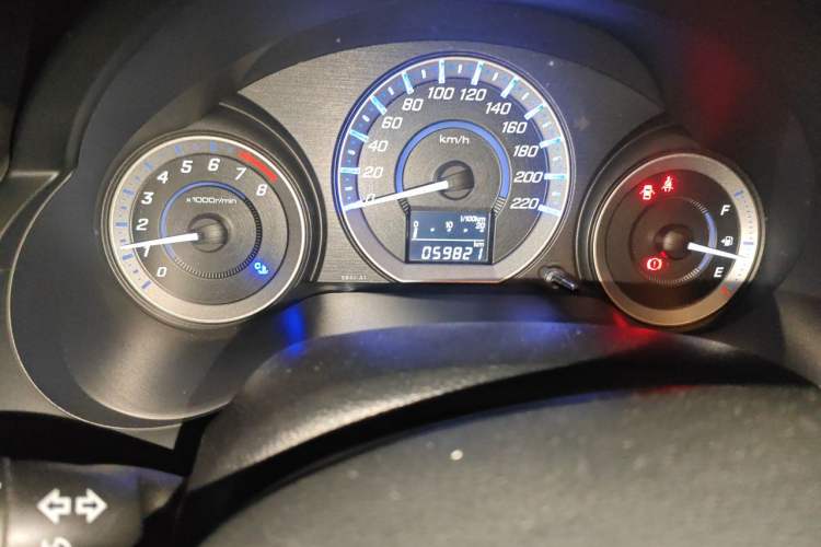 Used Honda City Classic 2012 1.5L manual Elite Edition Odometer Close Up