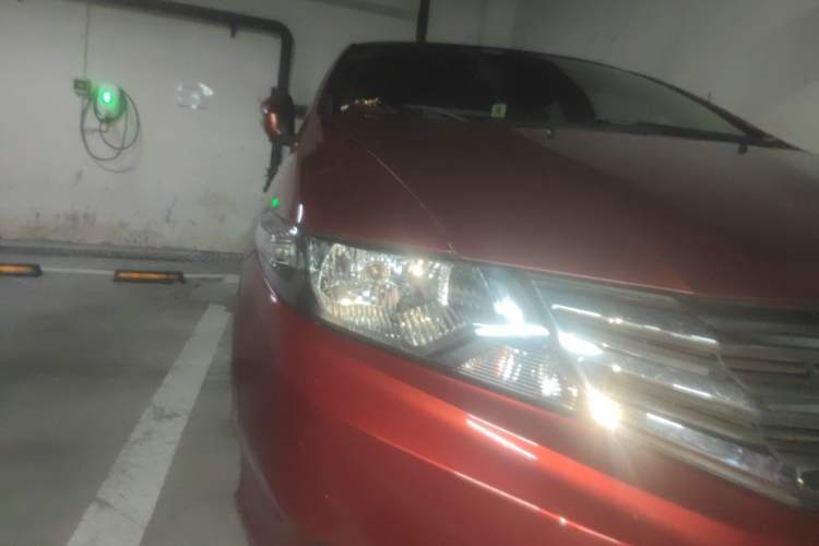 Used Honda City Classic 2012 1.5L manual Elite Edition Right Front Headlight