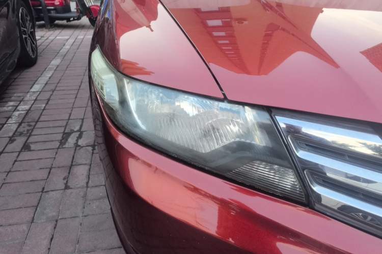 Used Honda City Classic 2012 1.5L manual Elite Edition Right Front Headlight