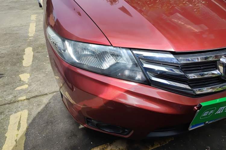 Used Honda City Classic 2012 1.5L manual Comfort version Right Front Headlight