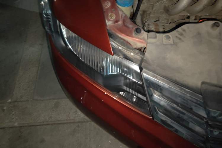Used Honda City Classic 2012 1.5L manual Comfort version Right Front Headlight