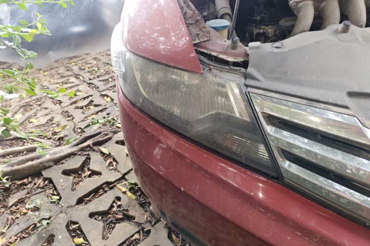 Used Honda City Classic 2012 1.5L manual Elite Edition Right Front Headlight