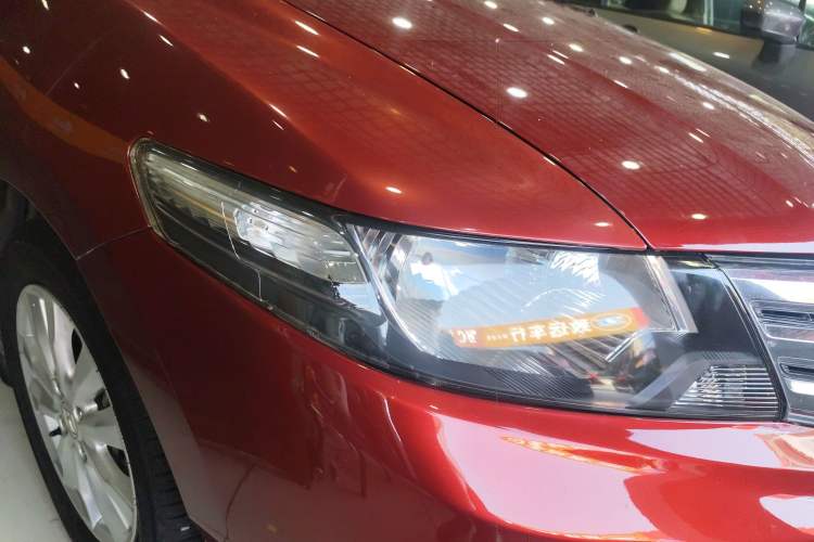 Used Honda City Classic 2012 1.5L Automatic Elite Edition Right Front Headlight