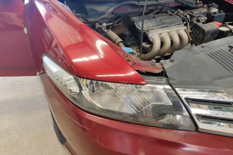 Used Honda City Classic 2012 1.5L manual Comfort version Right Front Headlight