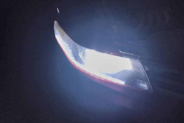 Used Honda City Classic 2012 1.5L Automatic Flagship Edition Right Front Headlight