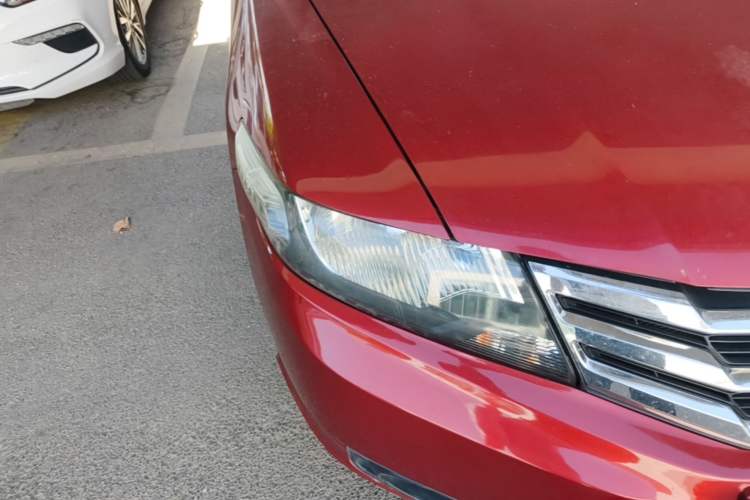 Used Honda City Classic 2012 1.5L manual Comfort version Right Front Headlight