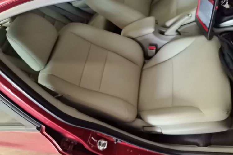 Used Honda City Classic 2012 1.5L manual Elite Edition Right Front Seat
