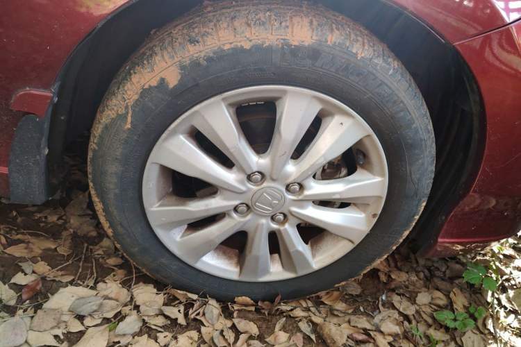 Used Honda City Classic 2012 1.5L Automatic Elite Edition Right Front Wheel Hub