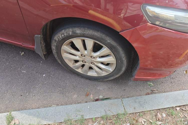 Used Honda City Classic 2012 1.5L Automatic Elite Edition Right Front Wheel Hub