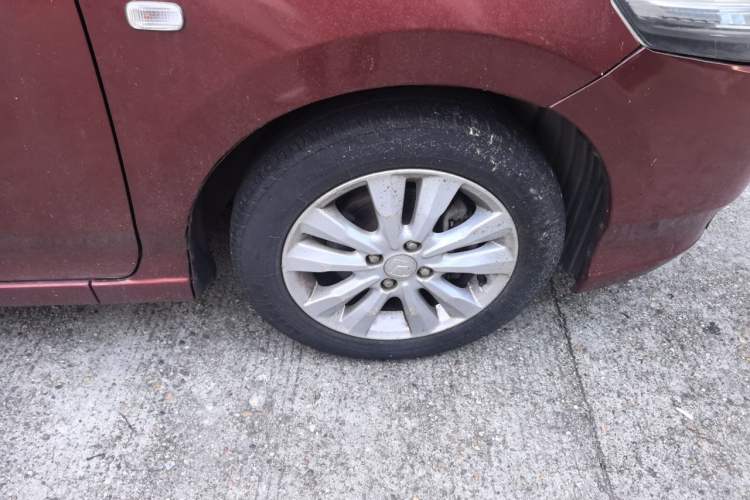 Used Honda City Classic 2012 1.5L Automatic Elite Edition Right Front Wheel Hub