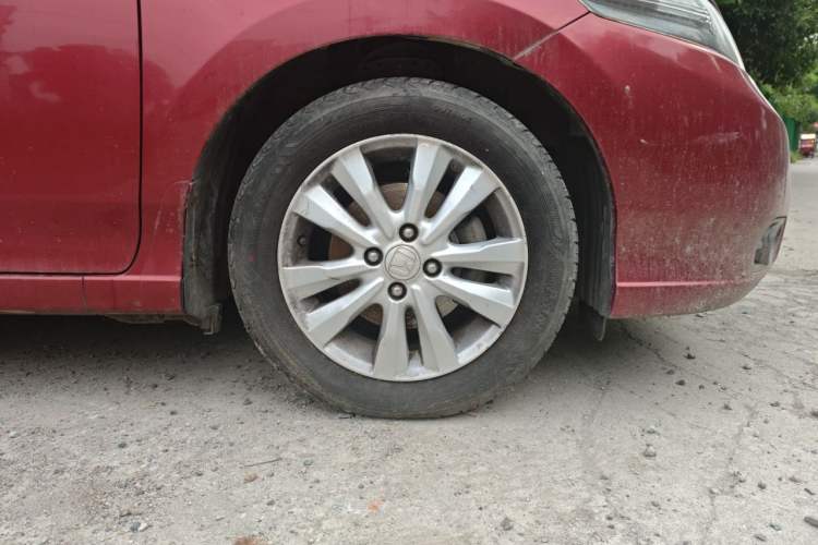 Used Honda City Classic 2012 1.5L Automatic Elite Edition Right Front Wheel Hub