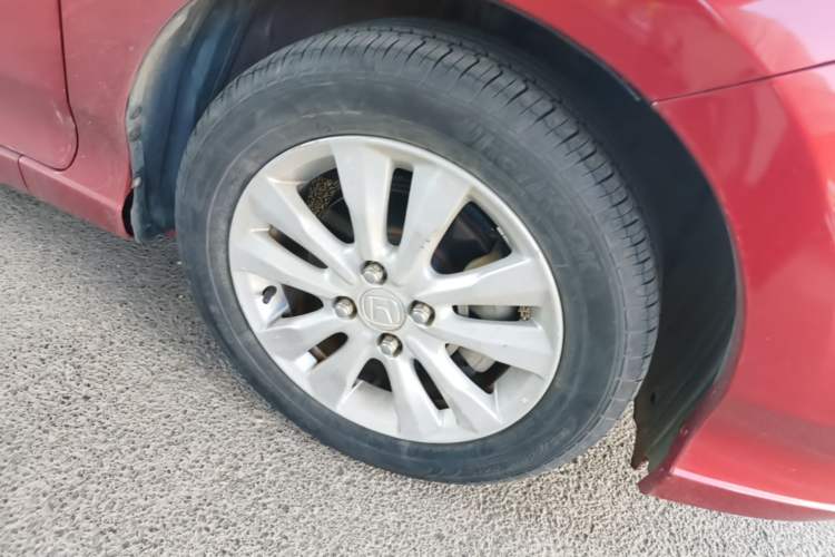 Used Honda City Classic 2012 1.5L manual Comfort version Right Front Wheel Hub