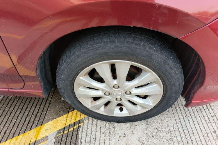 Used Honda City Classic 2012 1.5L Automatic Elite Edition Right Front Wheel Hub