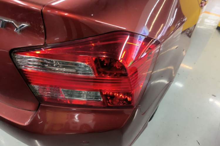 Used Honda City Classic 2012 1.5L Automatic Elite Edition Right Rear Taillight