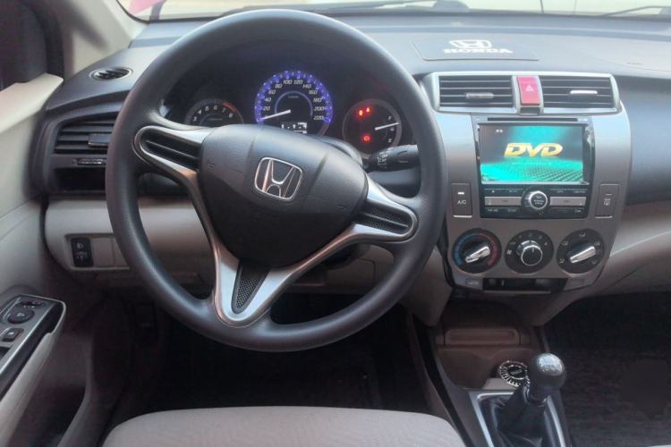 Used Honda City Classic 2012 1.5L manual Elite Edition Steering Wheel
