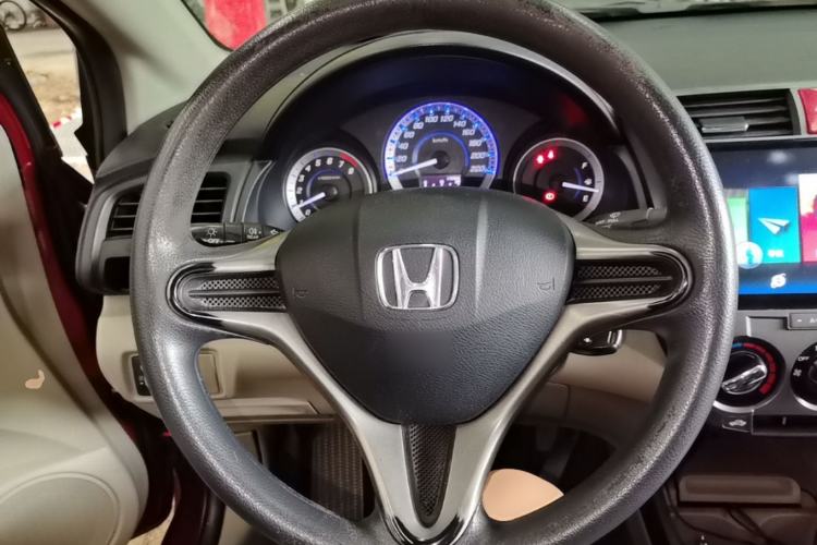 Used Honda City Classic 2012 1.5L manual Elite Edition Steering Wheel