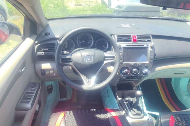Used Honda City Classic 2012 1.5L manual Elite Edition Steering Wheel