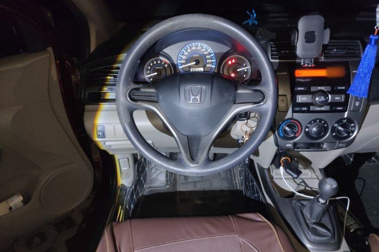 Used Honda City Classic 2012 1.5L manual Elite Edition Steering Wheel