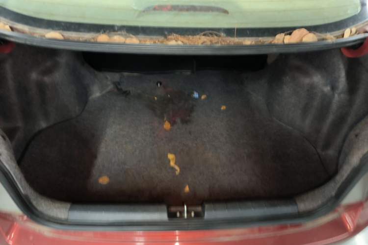 Used Honda City Classic 2012 1.5L Automatic Elite Edition Trunk
