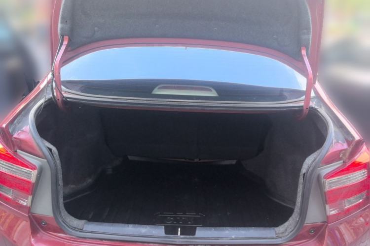 Used Honda City Classic 2012 1.5L manual Elite Edition Trunk