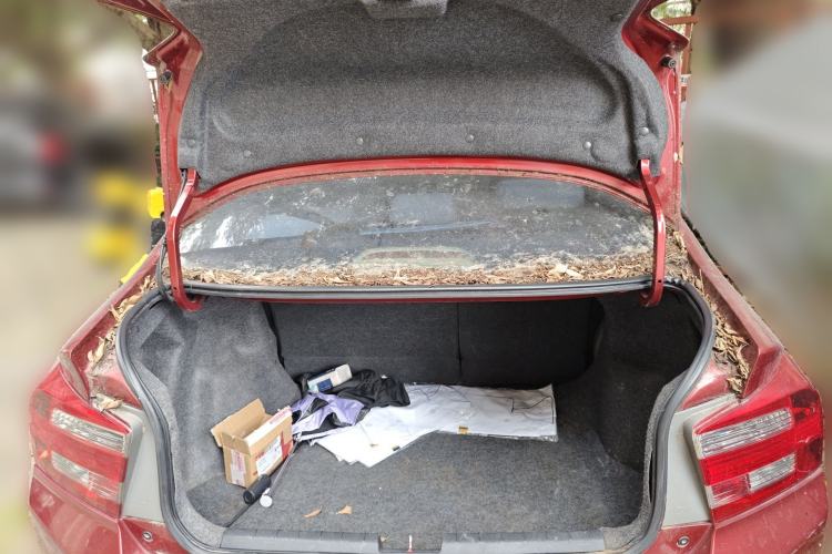 Used Honda City Classic 2012 1.5L manual Elite Edition Trunk