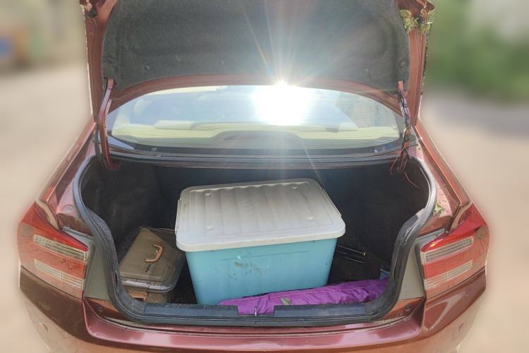 Used Honda City Classic 2012 1.5L manual Elite Edition Trunk