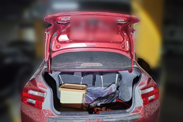 Used Honda City Classic 2012 1.5L manual Comfort version Trunk