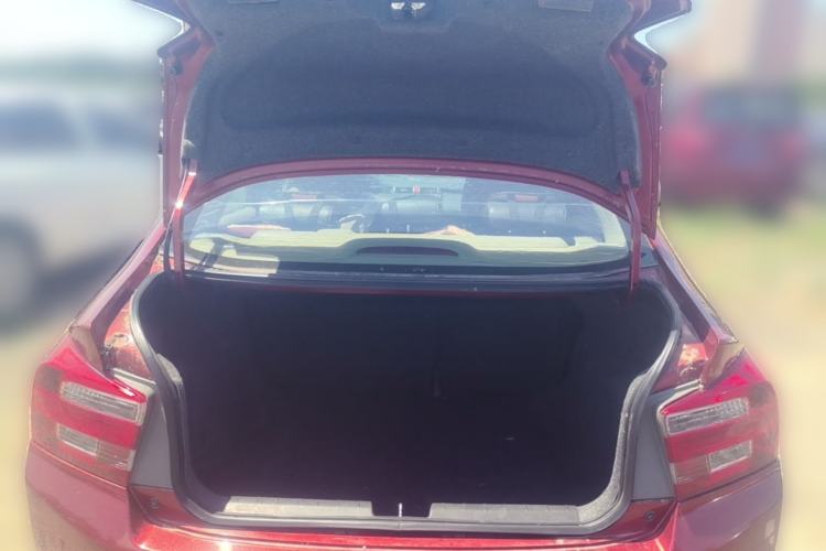 Used Honda City Classic 2012 1.5L manual Elite Edition Trunk