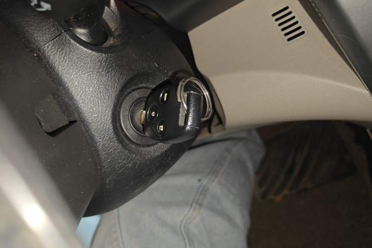 Used Honda City Classic 2012 1.5L manual Comfort version Vehicle Key