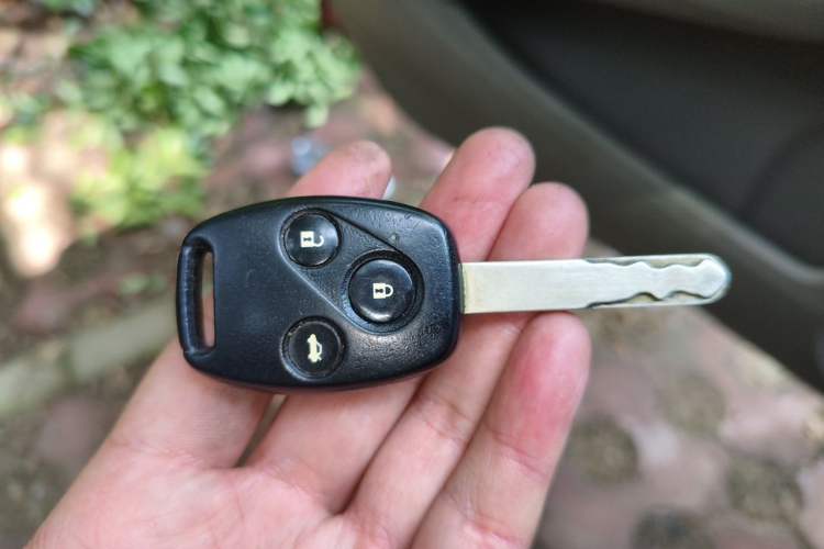 Used Honda City Classic 2012 1.5L manual Comfort version Vehicle Key