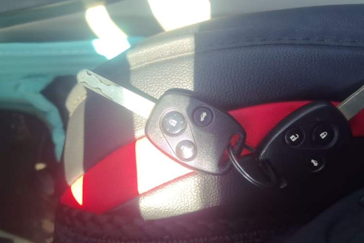 Used Honda City Classic 2012 1.5L manual Elite Edition Vehicle Key
