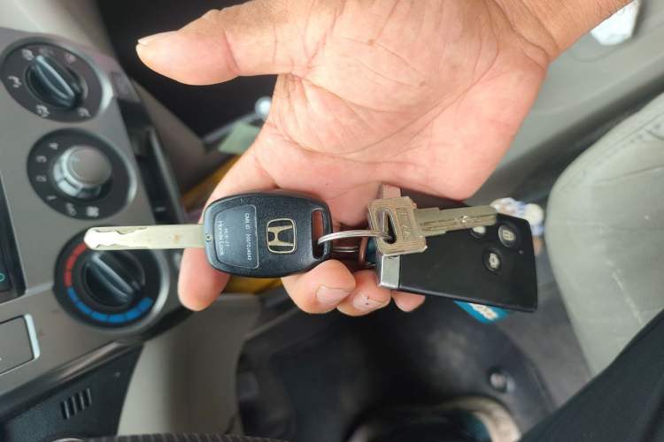 Used Honda City Classic 2012 1.5L manual Comfort version Vehicle Key