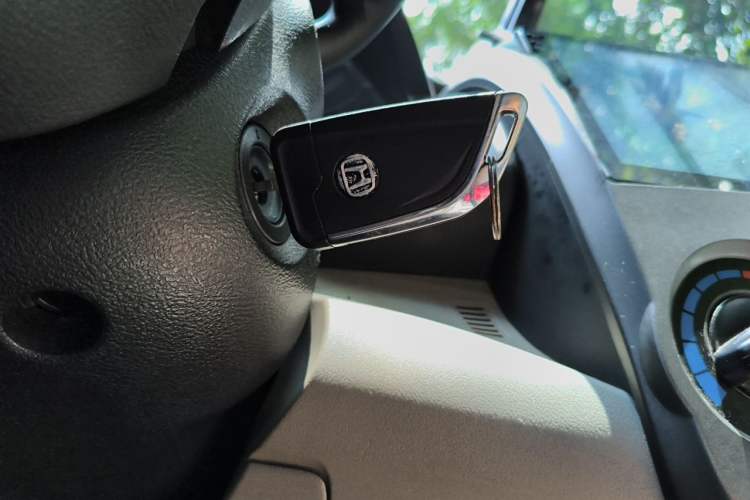 Used Honda City Classic 2012 1.5L manual Comfort version Vehicle Key