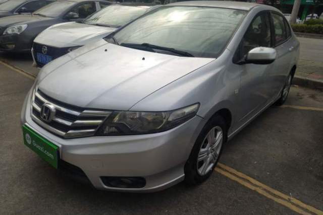 Honda City Classic 2012 1.5L manual Comfort version usata