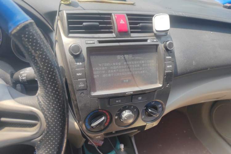 Used Honda City Classic 2012 1.5L manual Comfort version Audio And AC Panel