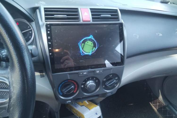 Used Honda City Classic 2012 1.5L manual Comfort version Audio And AC Panel