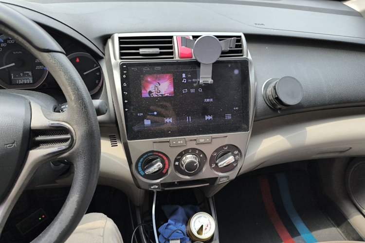 Used Honda City Classic 2012 1.5L manual Comfort version Audio And AC Panel