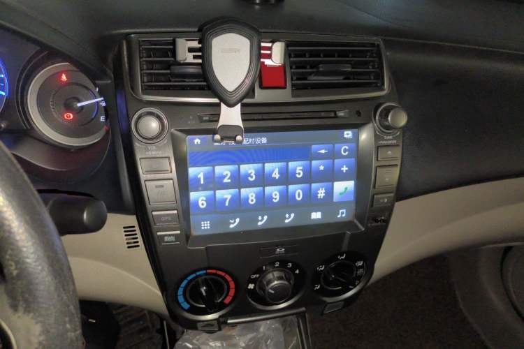 Used Honda City Classic 2012 1.5L manual Comfort version Audio And AC Panel