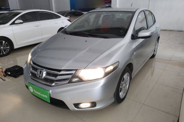 Used Honda City Classic 2012 1.5L manual Comfort version