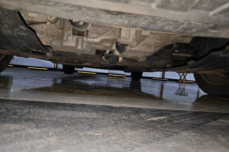 Used Honda City Classic 2012 1.5L manual Comfort version Chassis Front