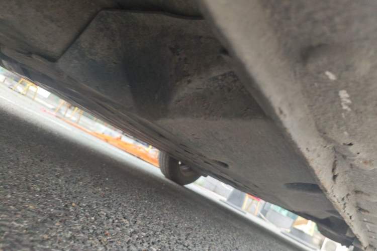 Used Honda City Classic 2012 1.5L manual Comfort version Chassis Front Left