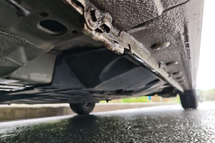 Used Honda City Classic 2012 1.5L manual Comfort version Chassis Front Left
