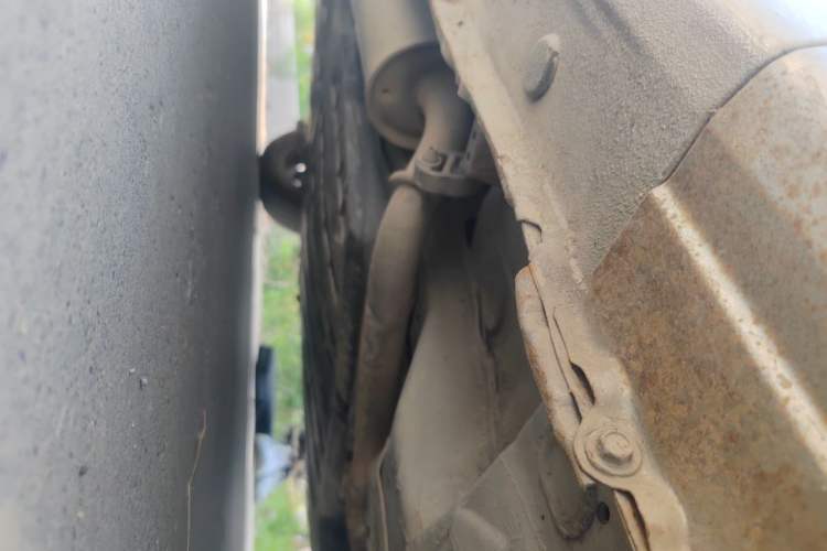 Used Honda City Classic 2012 1.5L manual Comfort version Chassis Front Right